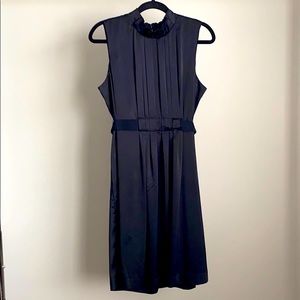 Vera Wang Black Pleated Sleeveless Midi Dress